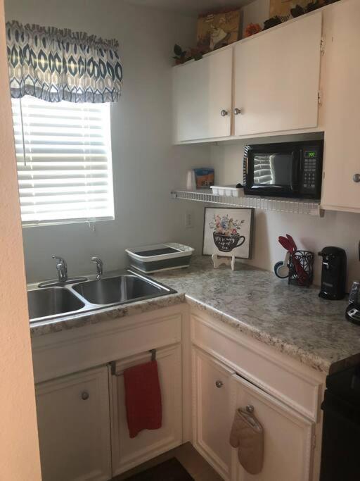 A Smaller Piece Of Heaven, Near By Lackland Afb Apartment San Antonio