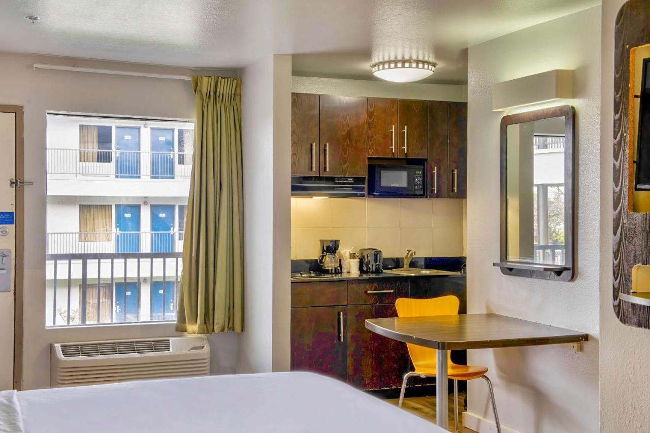 6-san Antonio, Tx - Airport Hotel San Antonio