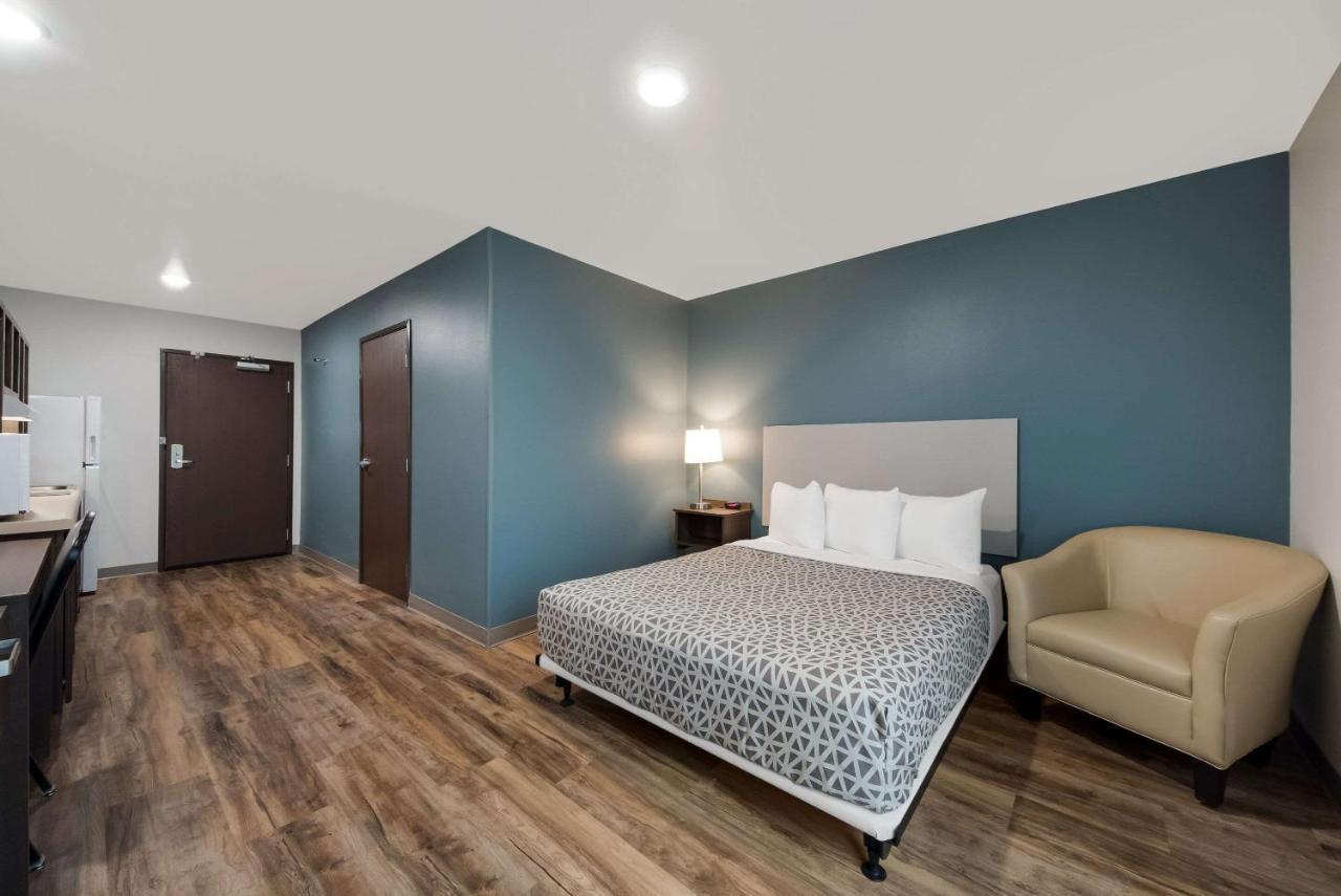 Woodspring Utsa - Medical Center Hotel 2*