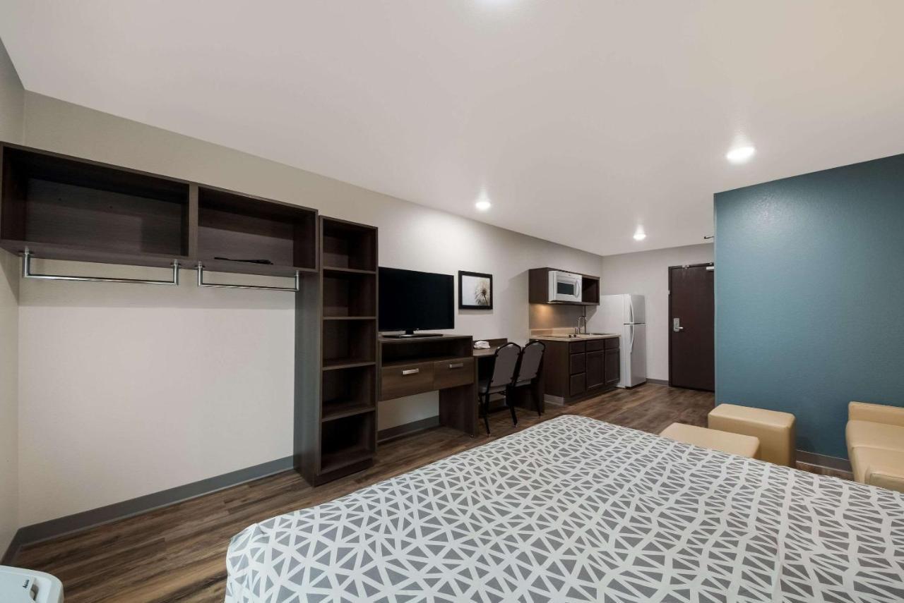 Woodspring Utsa - Medical Center 2*
