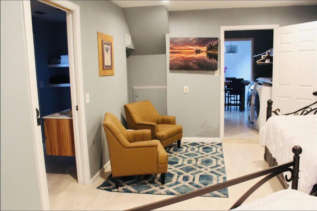 Holiday home Comfort 4 Bedroom 3 Bath 5 Mins From Sea World *