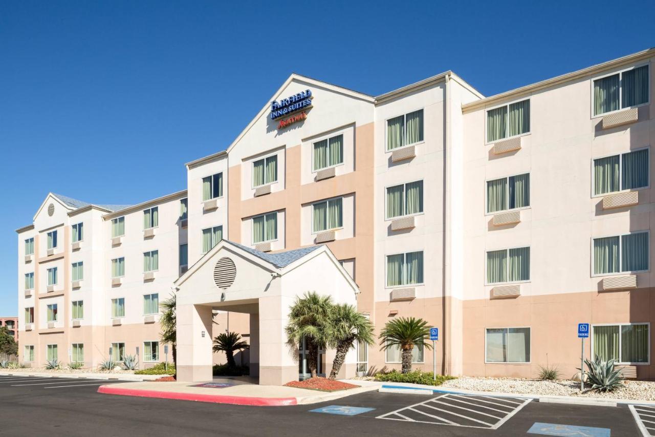 Fairfield & By Marriott Downtown/market Square 3*