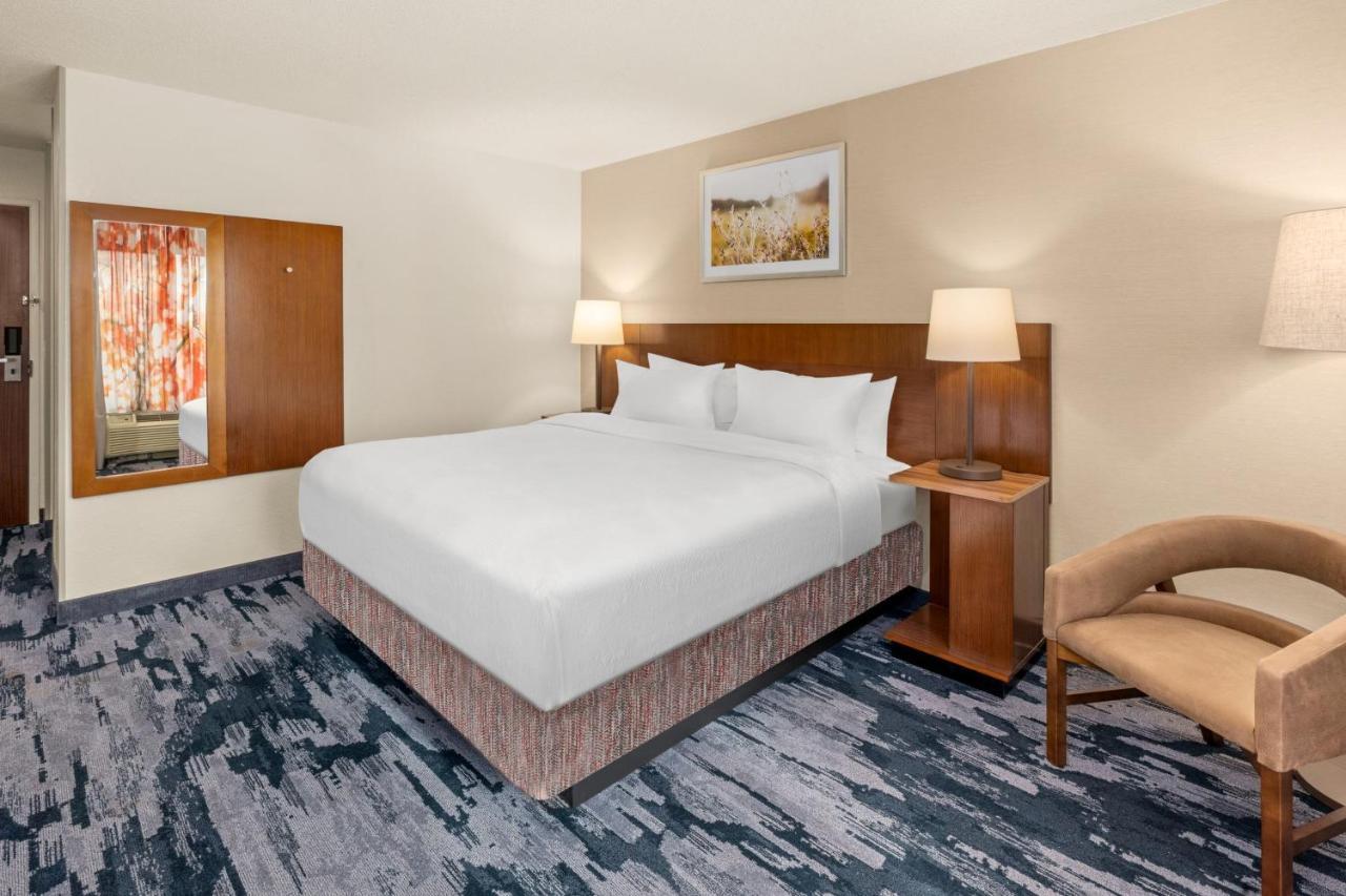 Fairfield & By Marriott Downtown/market Square San Antonio