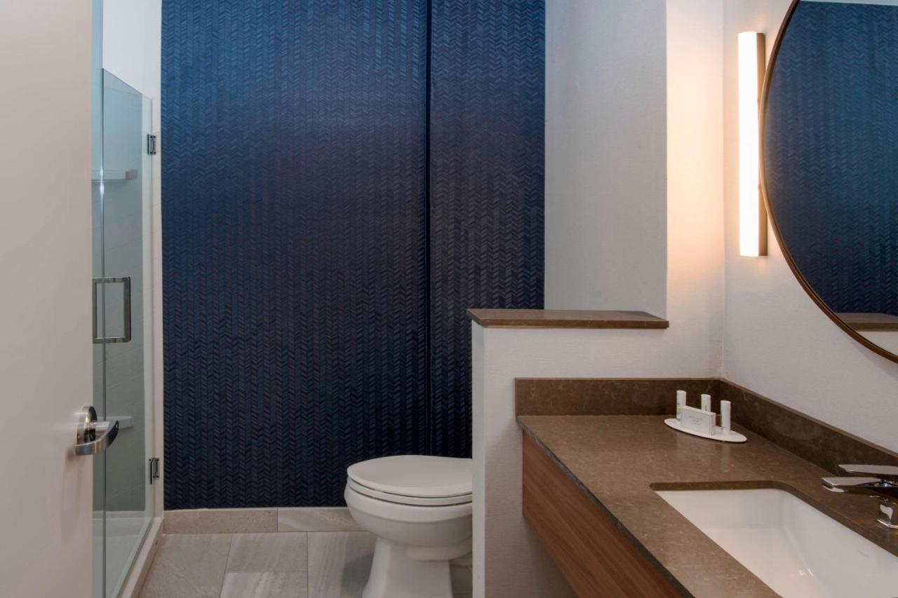 Fairfield By Marriott & Medical Center Hotel