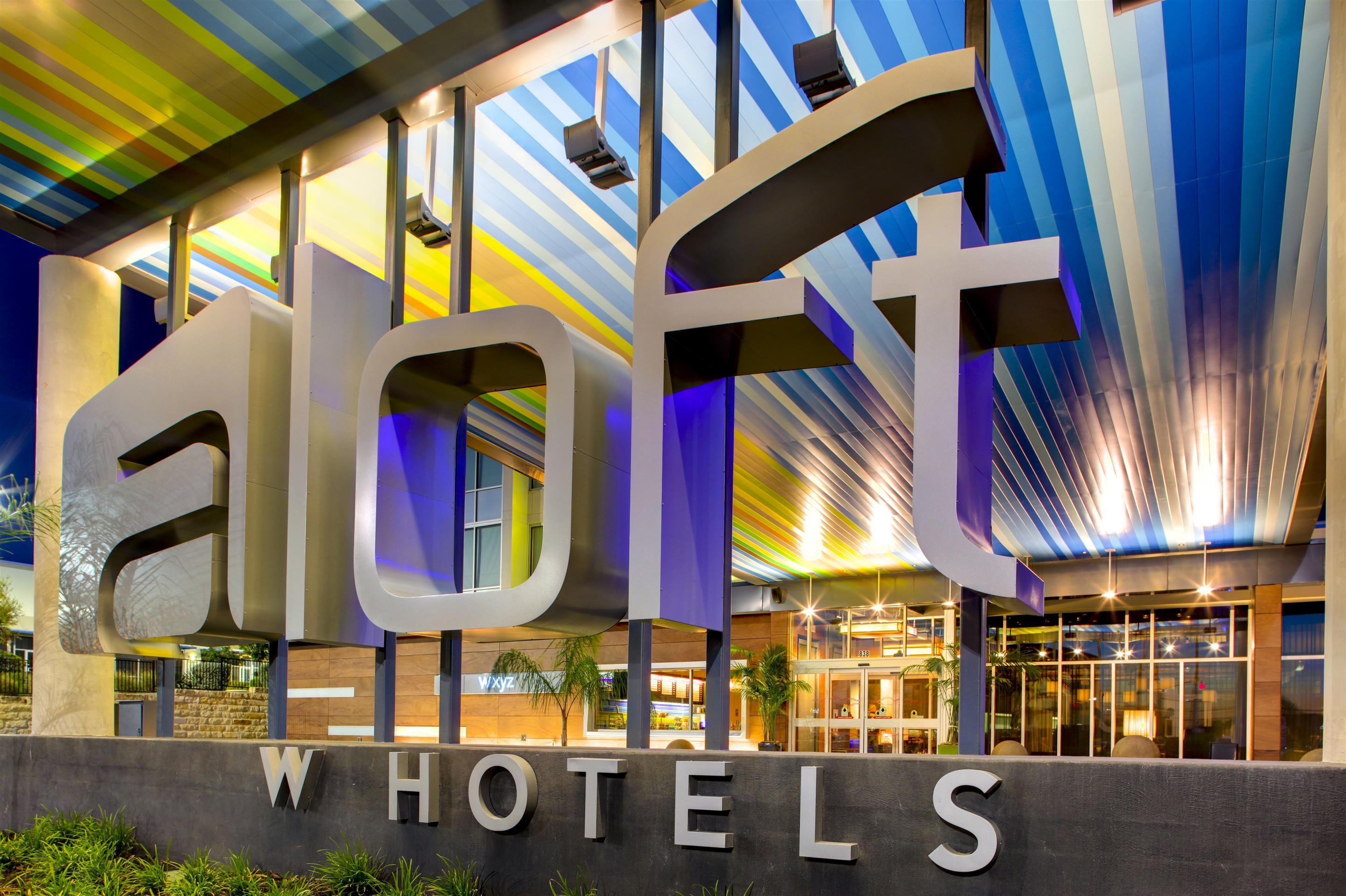 Aloft Airport Hotel San Antonio
