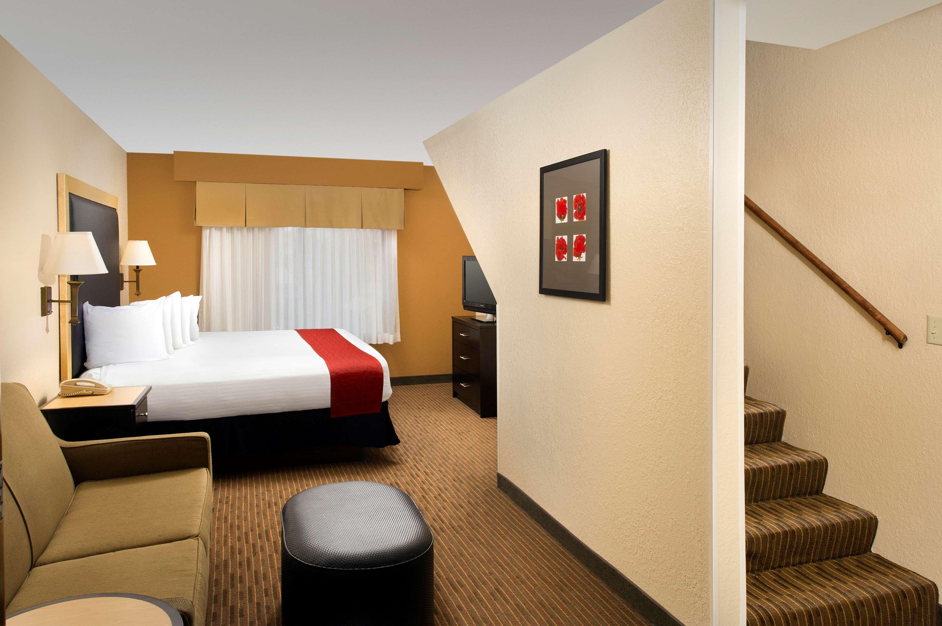 Western Alamo Downtown 3*