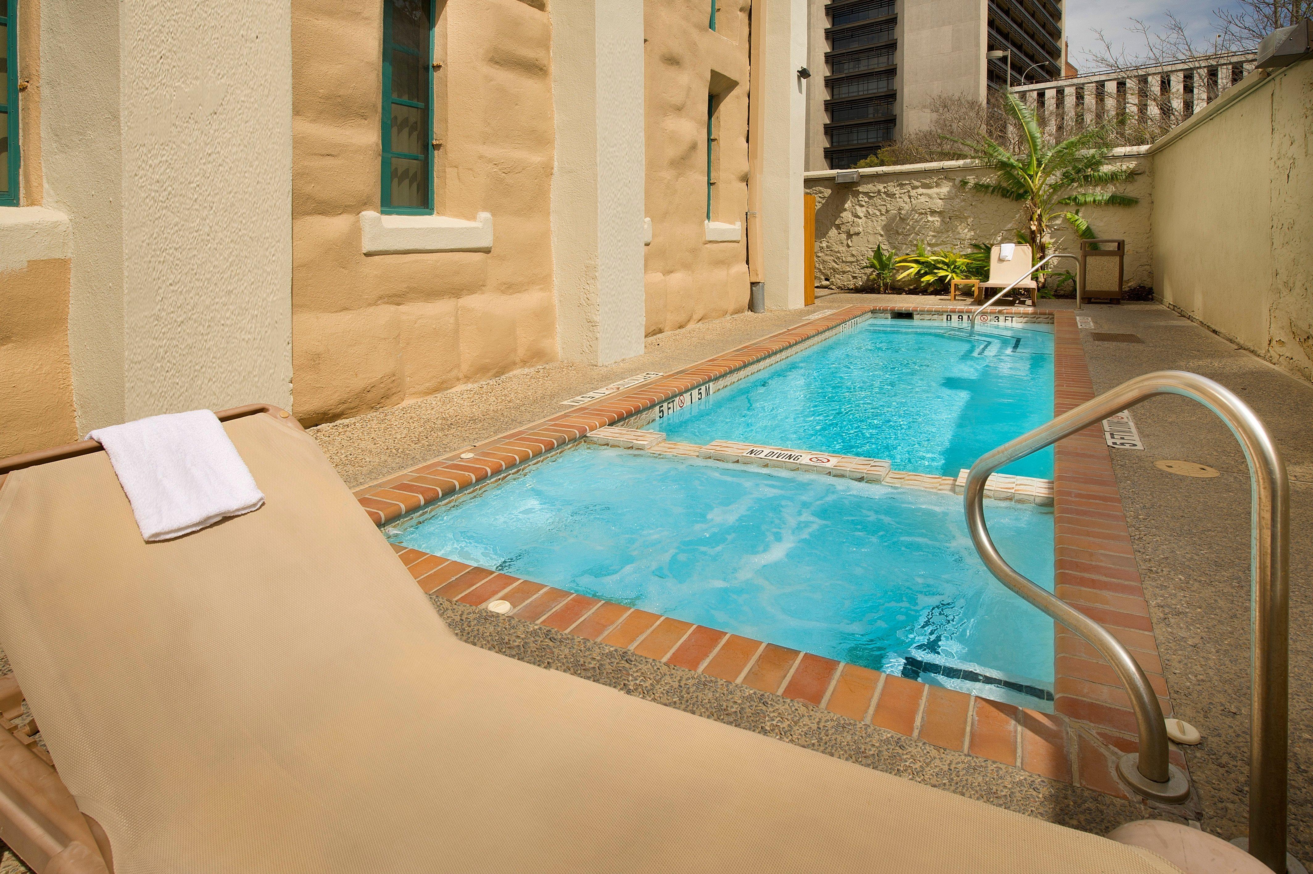 Hotel Express North Riverwalk Area By Ihg 3*
