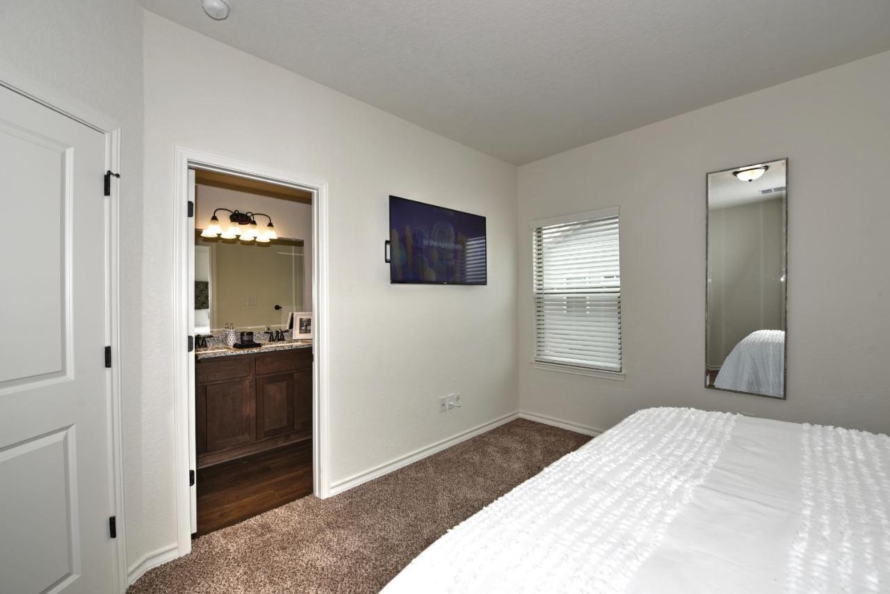 Apartment New 3 Bedroom Vacation Lackland/sea World/la Cantera San Antonio