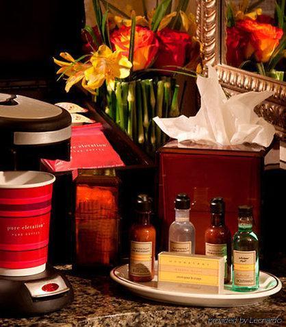 Marriott Plaza Hotel 4*