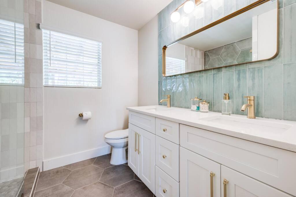 Holiday home New Lone Star Retreat Remodeled Downtown San Antonio