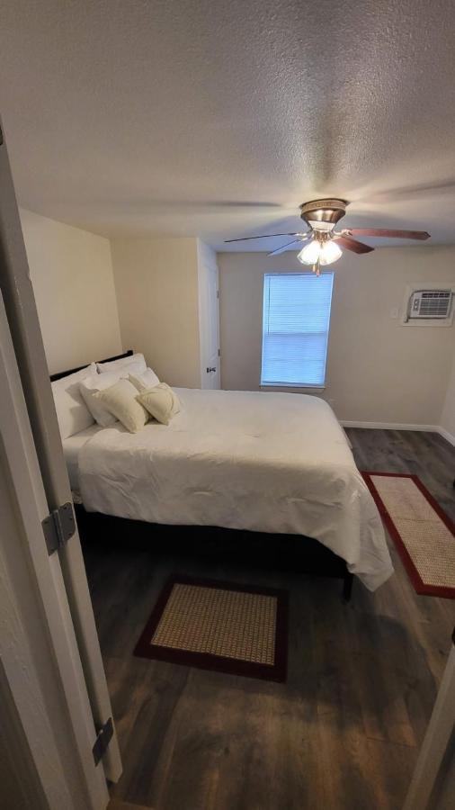 Apartment Downtown Retreat San Antonio