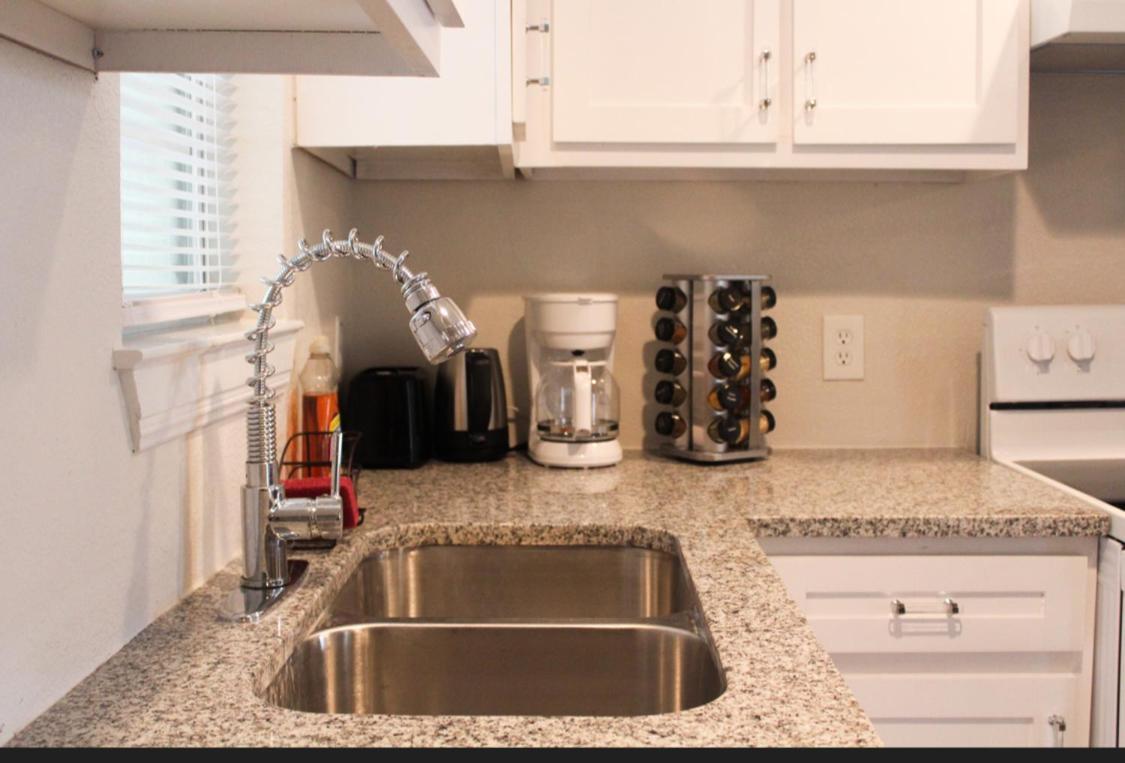 Apartment Downtown Retreat *