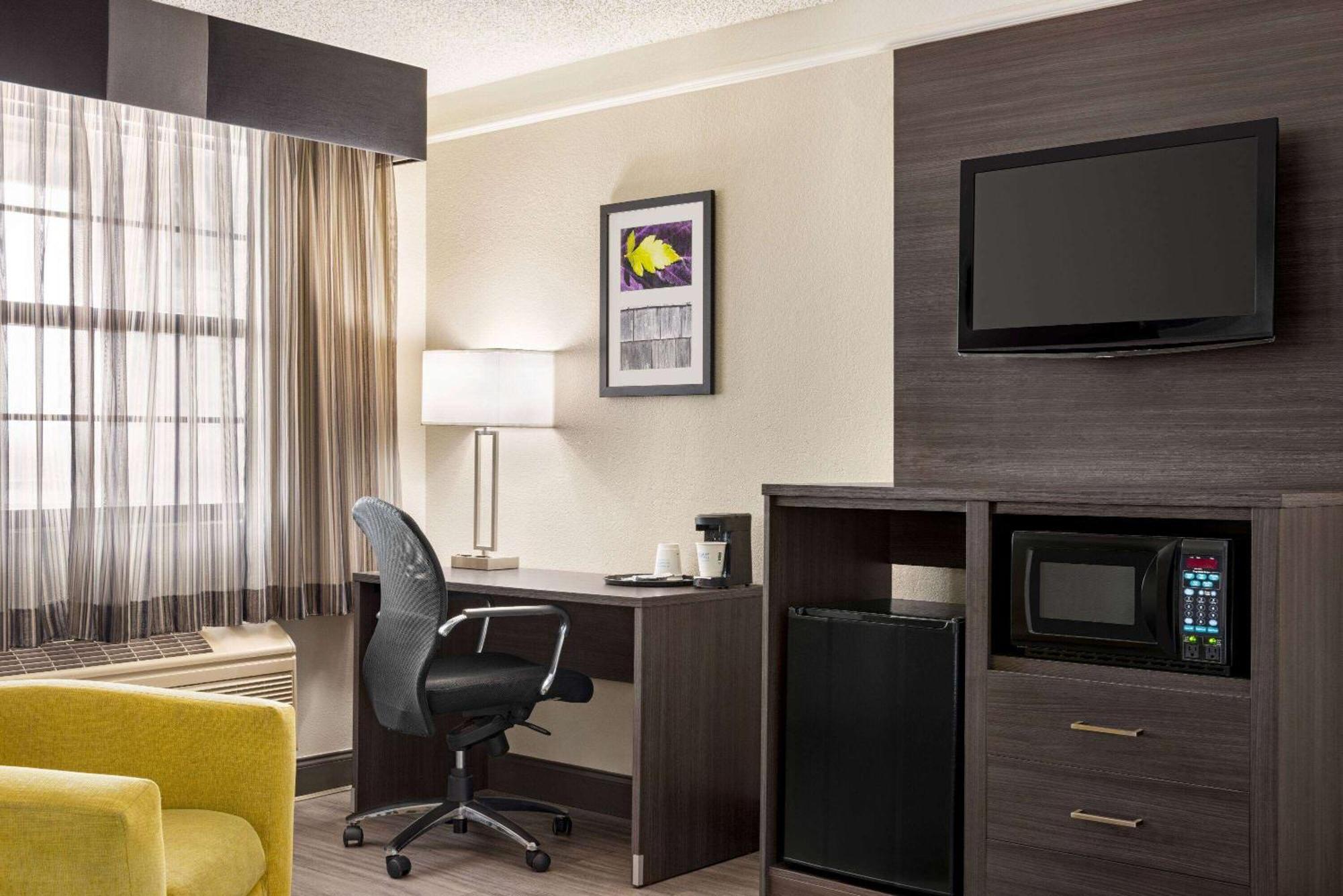 La Quinta By Wyndham I-35 N At Toepperwein Hotel 2*