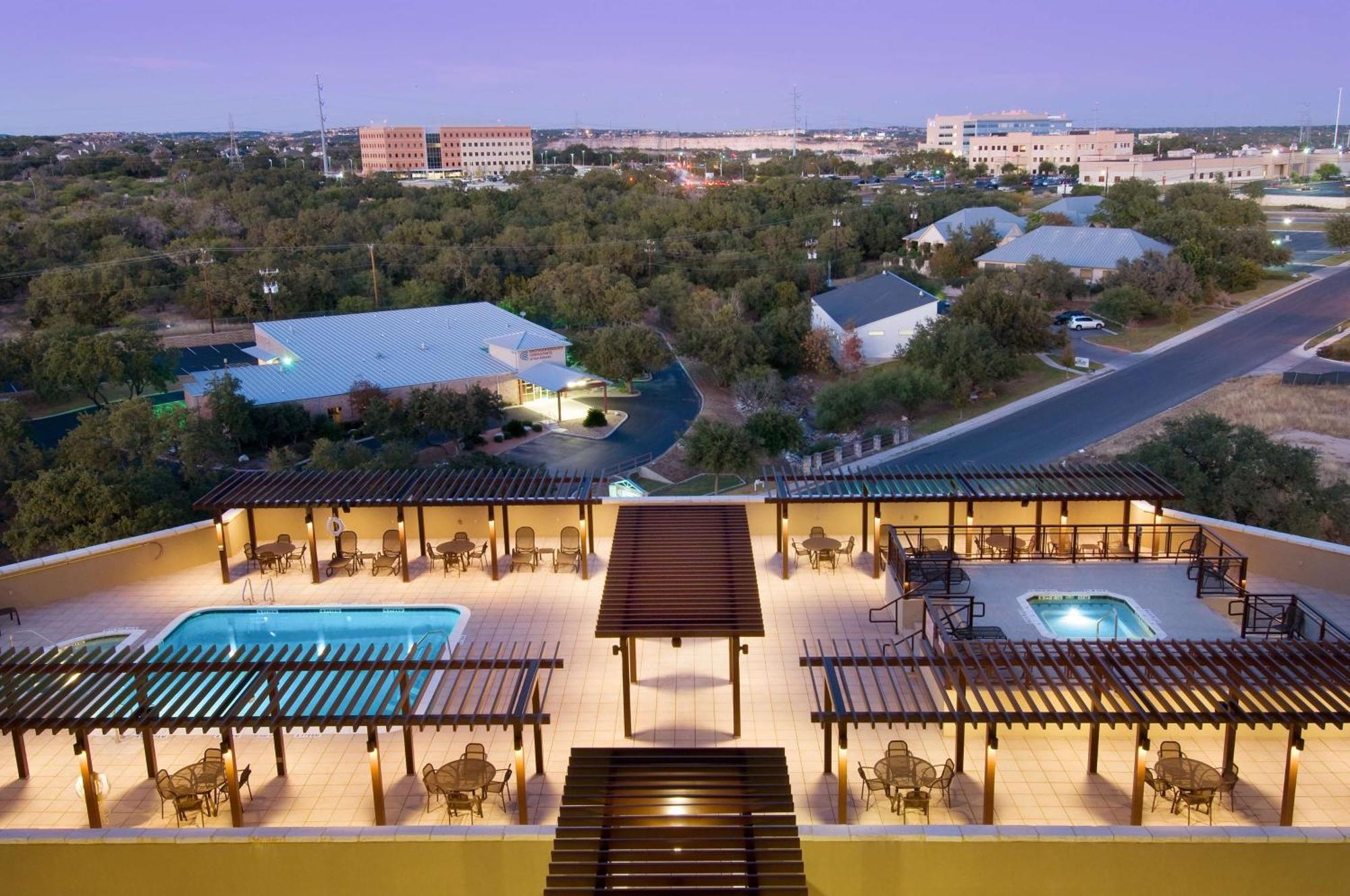Drury Plaza North Stone Oak Hotel