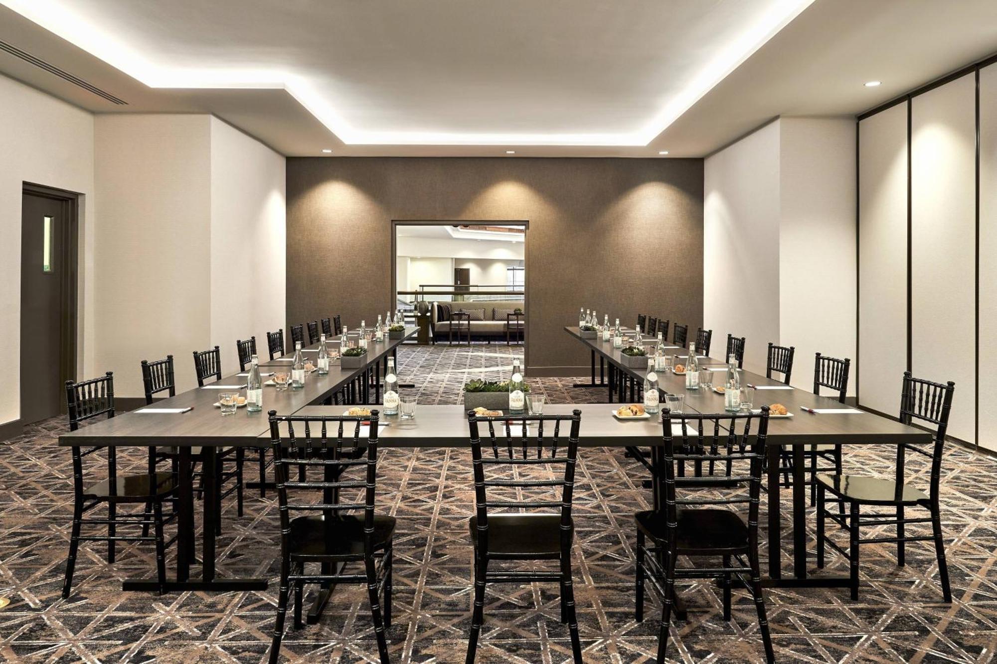 Hotel Marriott Rivercenter On The River Walk 4*
