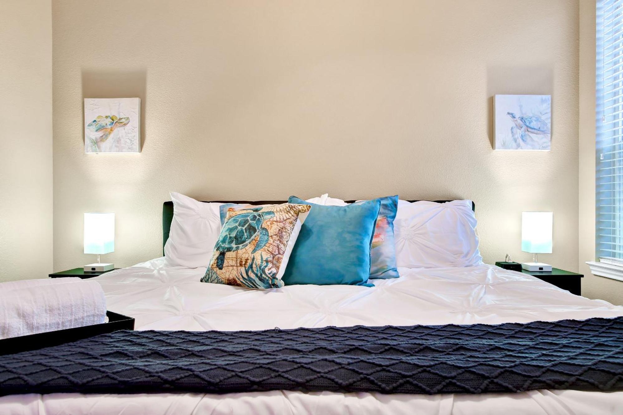 Aqueous - A Birdy Vacation Holiday home *