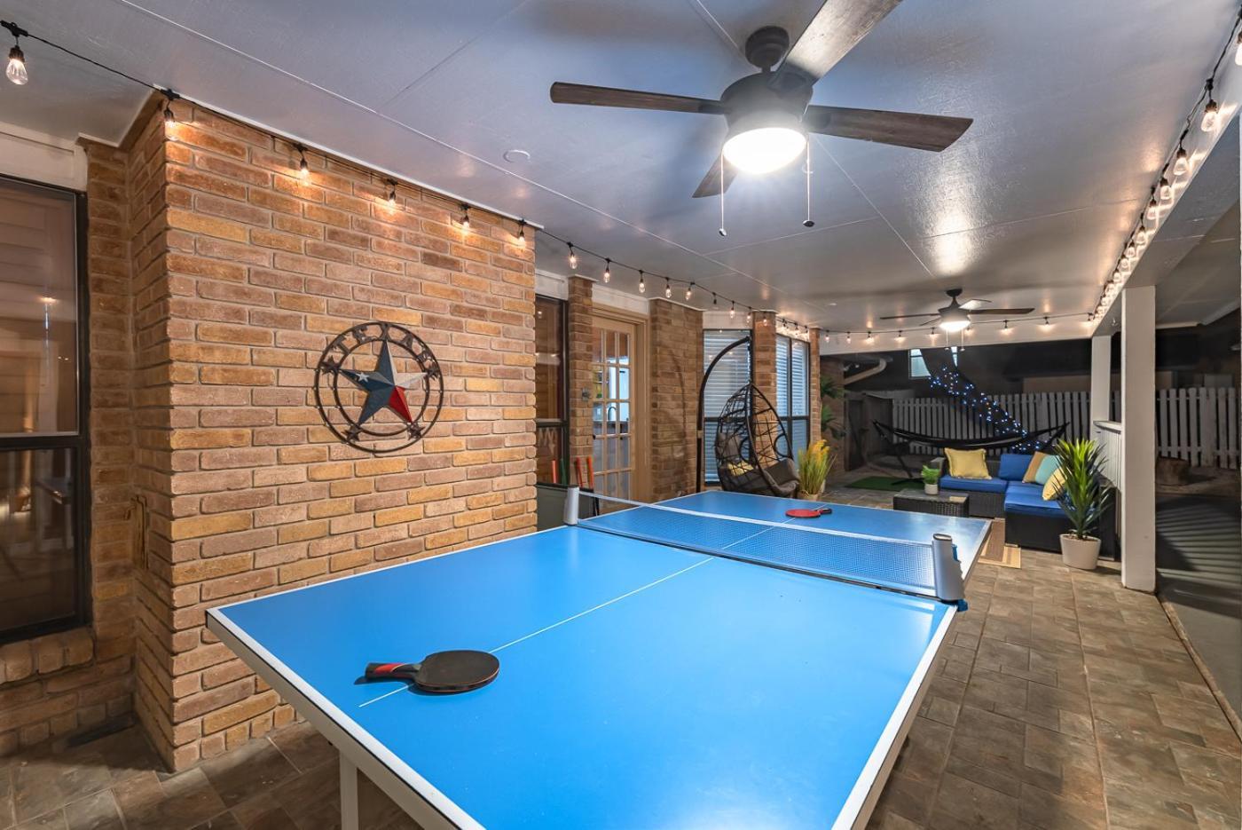Beautiful Texas Ranch House, Game & Minigolf *