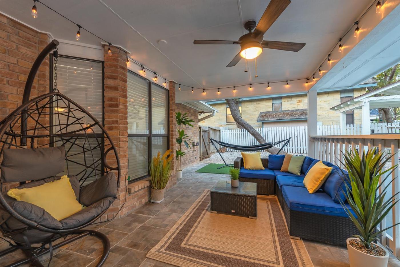 Beautiful Texas Ranch House, Game & Minigolf Holiday home San Antonio