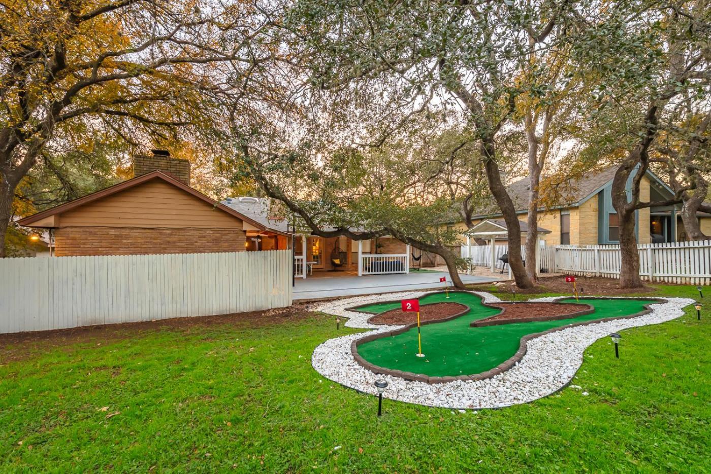 Holiday home Beautiful Texas Ranch House, Game & Minigolf *