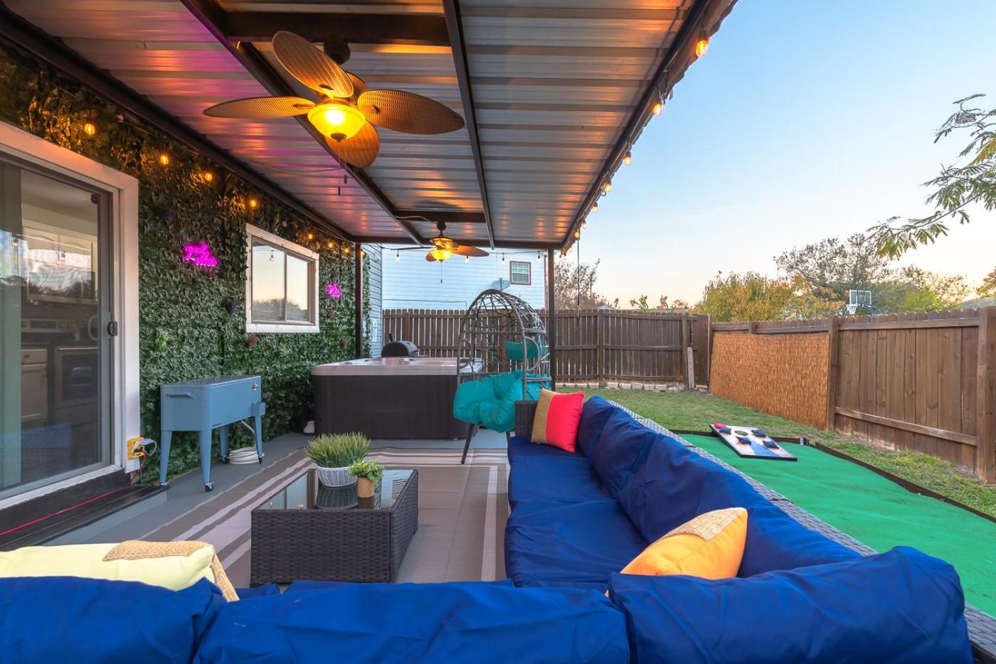 Gameroom, Bbq & Hot-tub By Lackland & Seaworld San Antonio