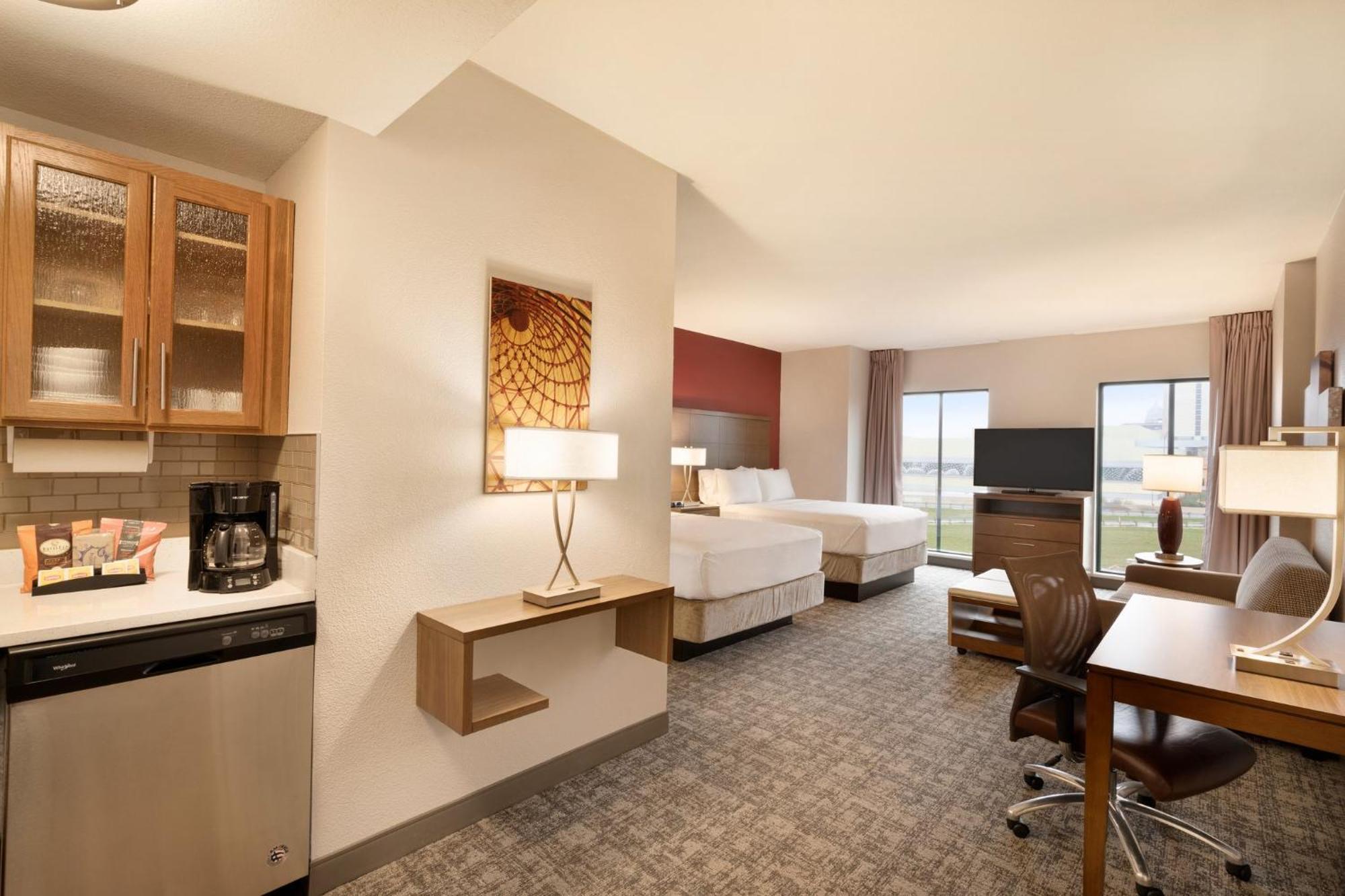 Staybridge Downtown Convention Center By Ihg Hotel