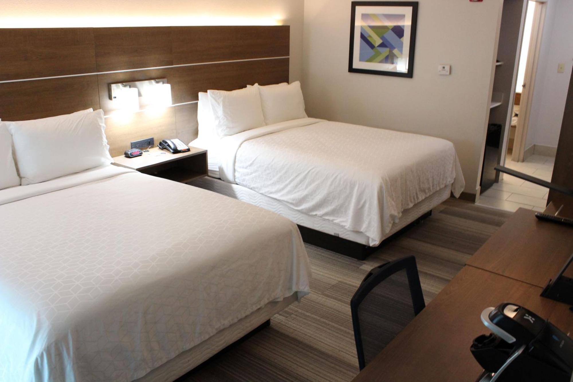 Hotel Express & West Sea World Area By Ihg San Antonio