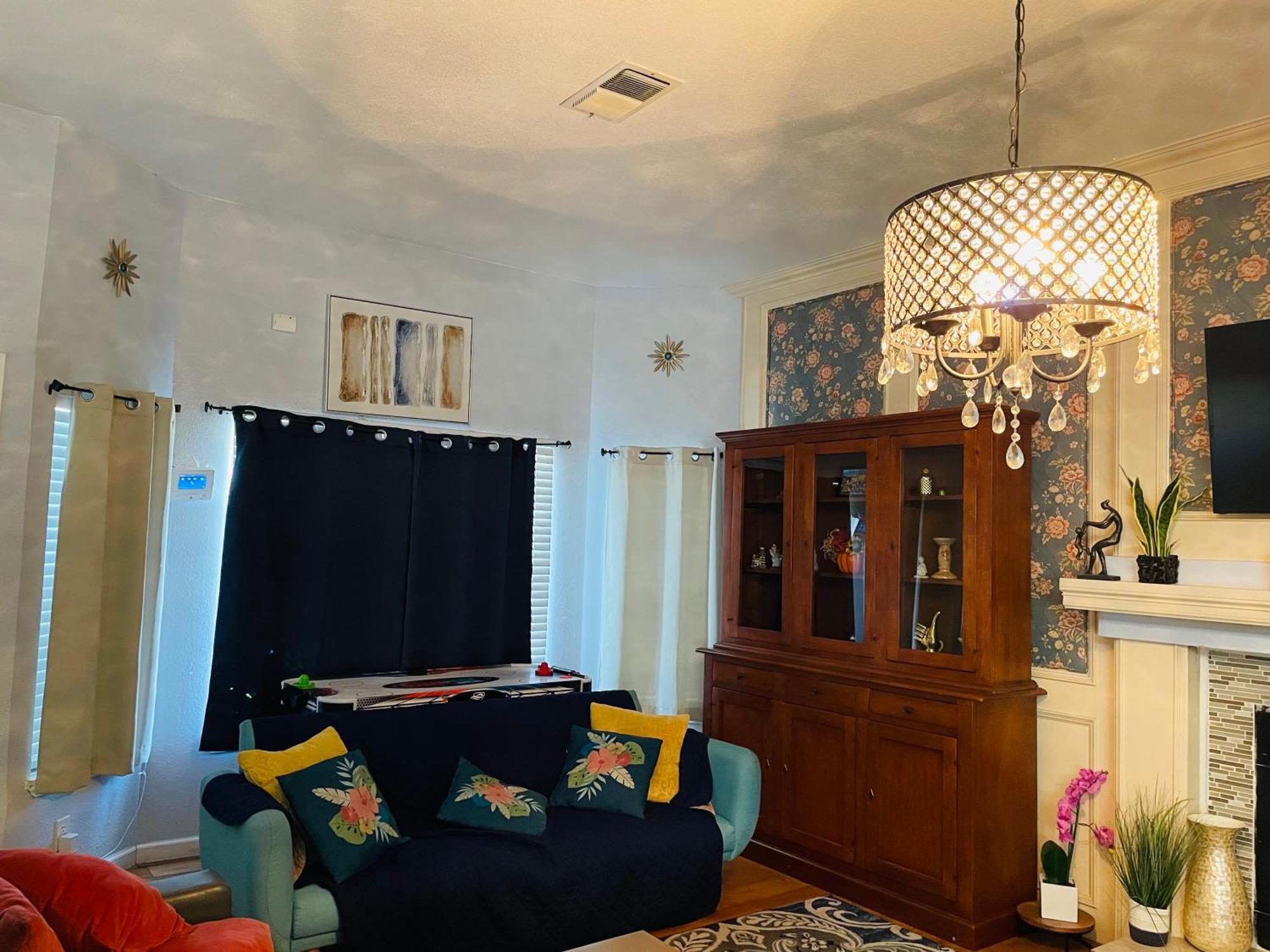 Comfort 4 Bedroom 3 Bath 5 Mins From Sea World * San Antonio