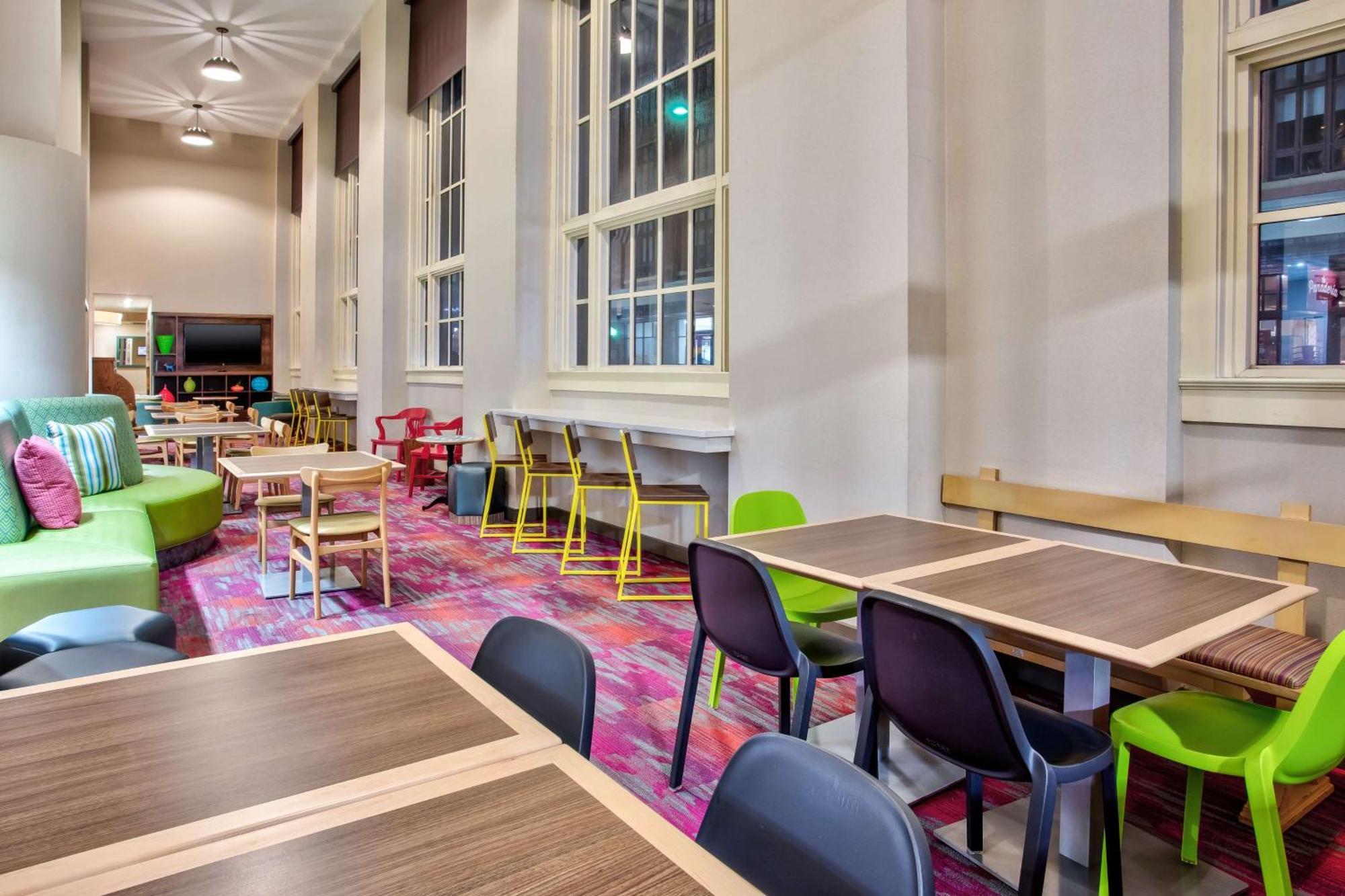 Hotel Home2 By Hilton Downtown - Riverwalk, Tx 3*