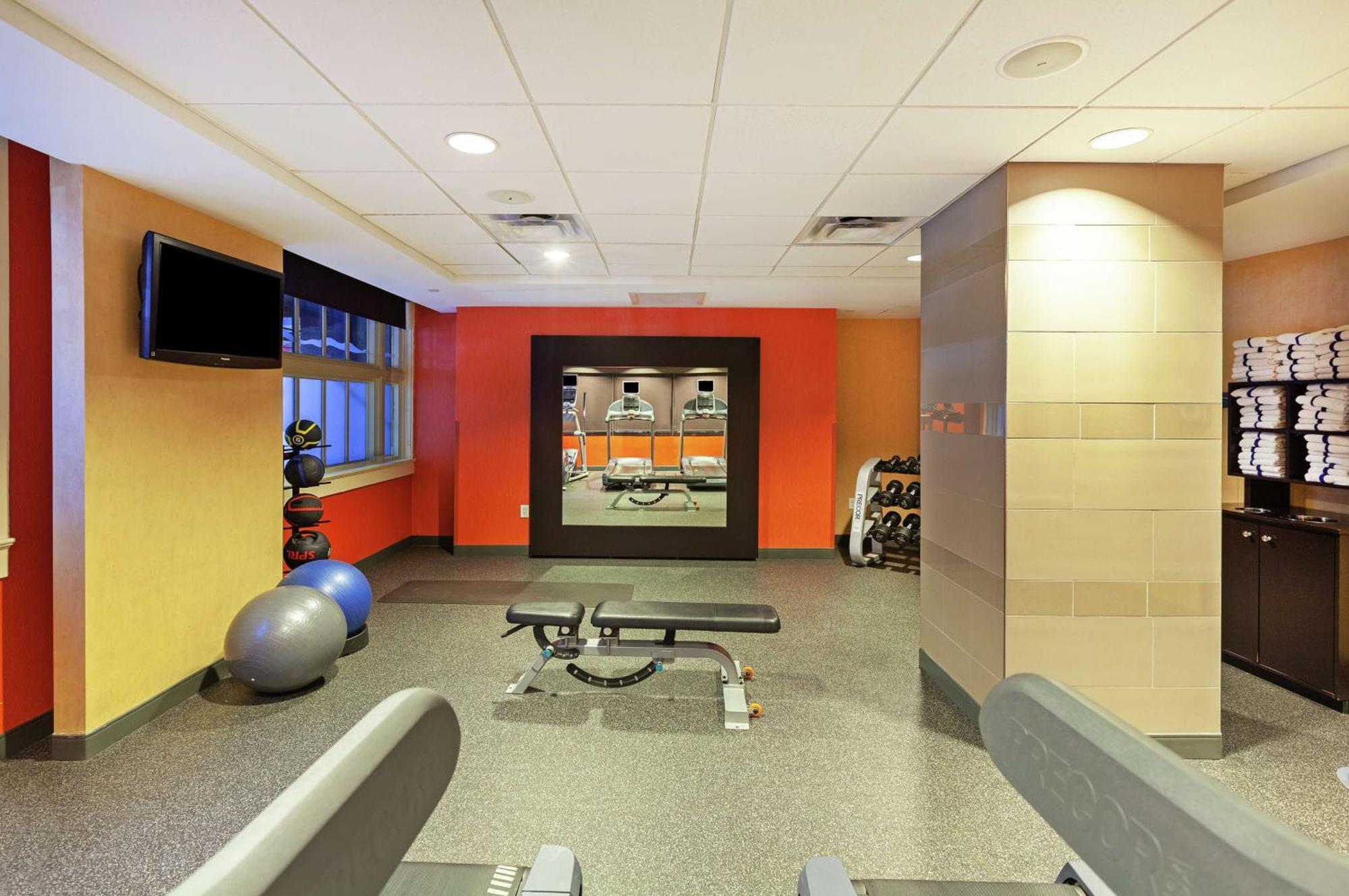 Home2 By Hilton Downtown - Riverwalk, Tx 3* San Antonio