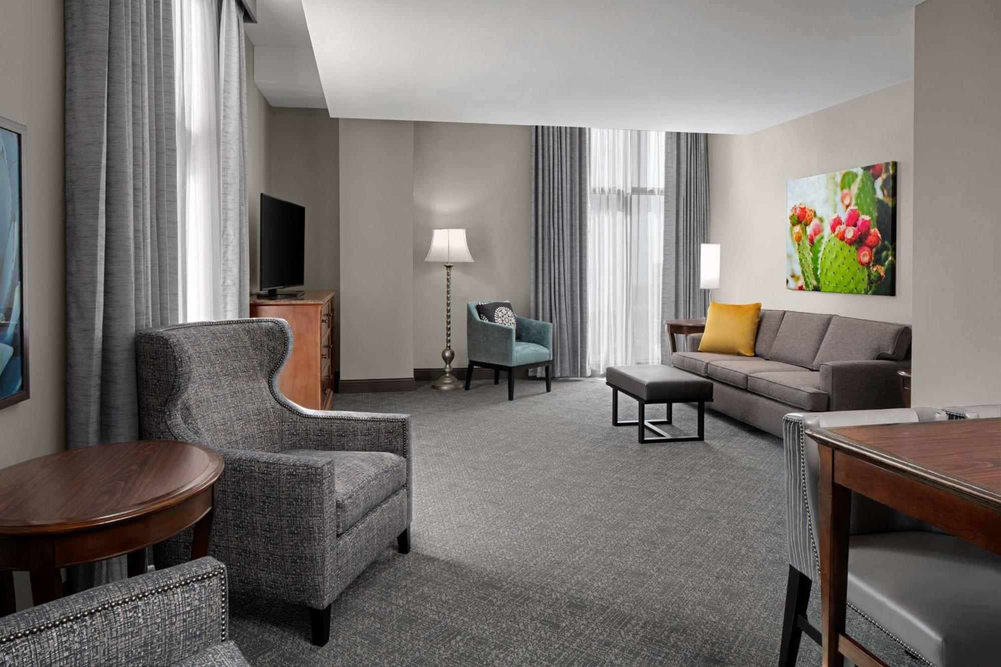 Embassy Riverwalk-downtown Hotel San Antonio
