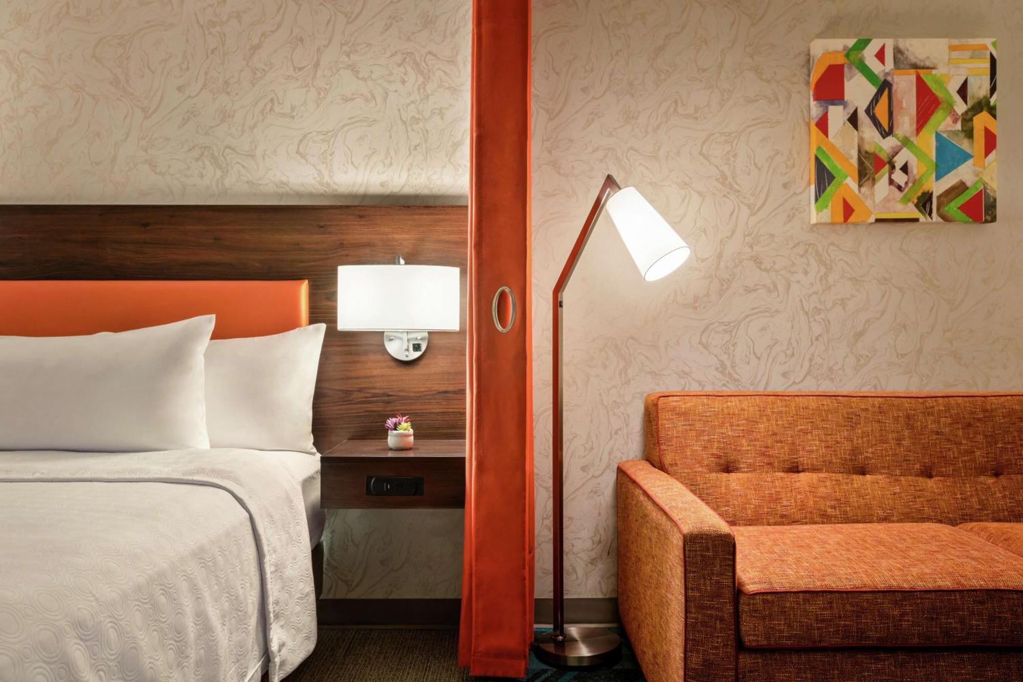 Home2 By Hilton North Stone Oak Hotel