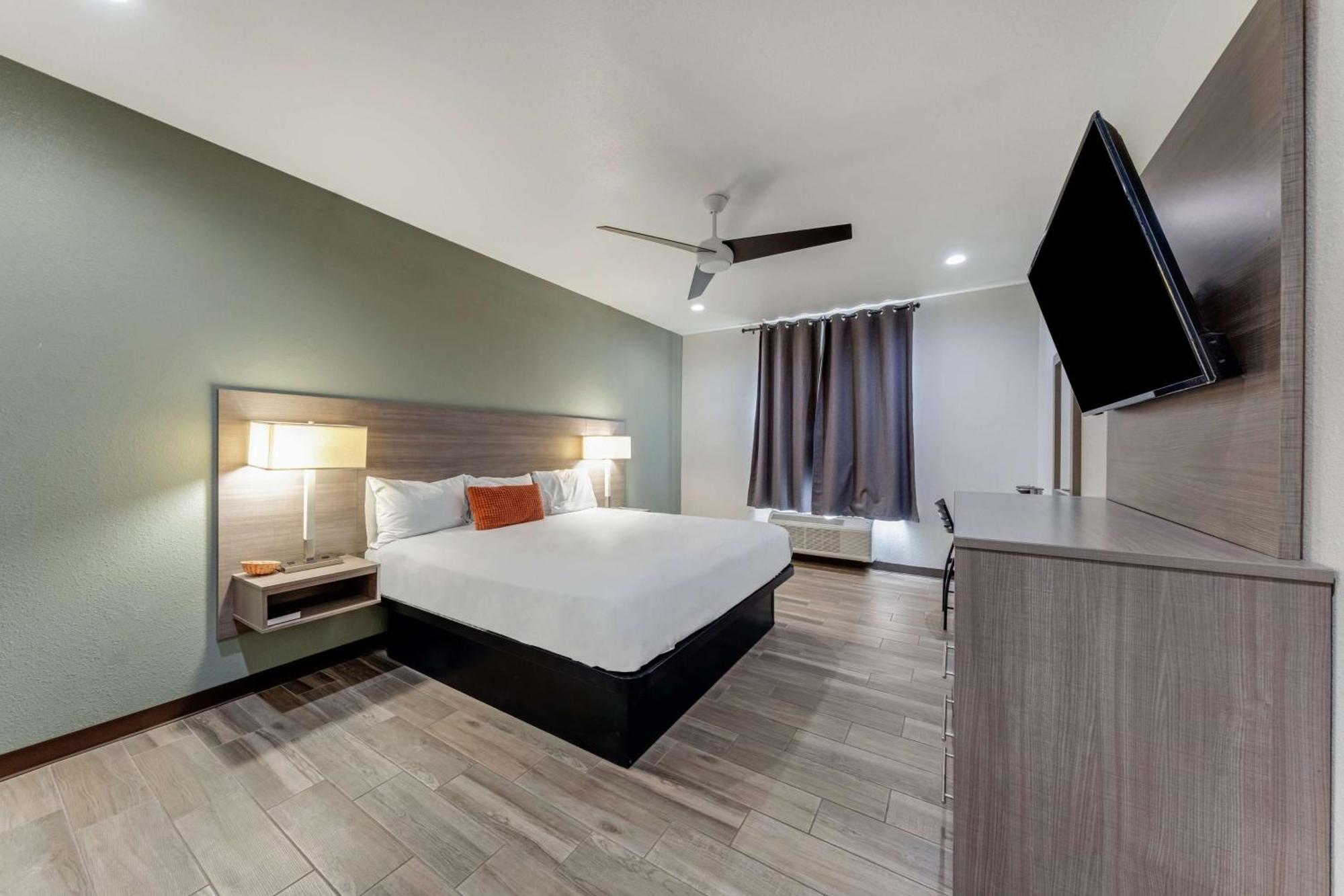 Motel Americas Value Downtown Riverwalk