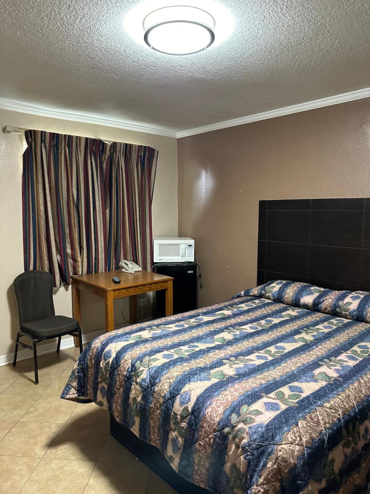 Sands Motel