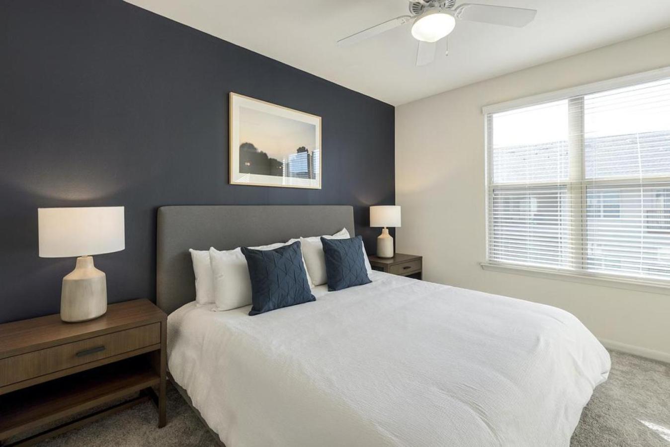 Landing At Agave - 1 Bedroom In Downtown Apartment