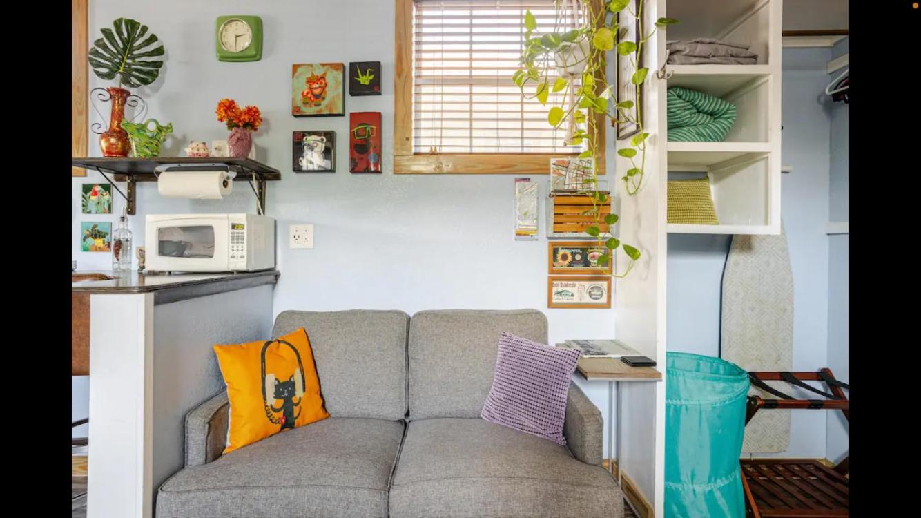 Cozy & Private Near Downtown *