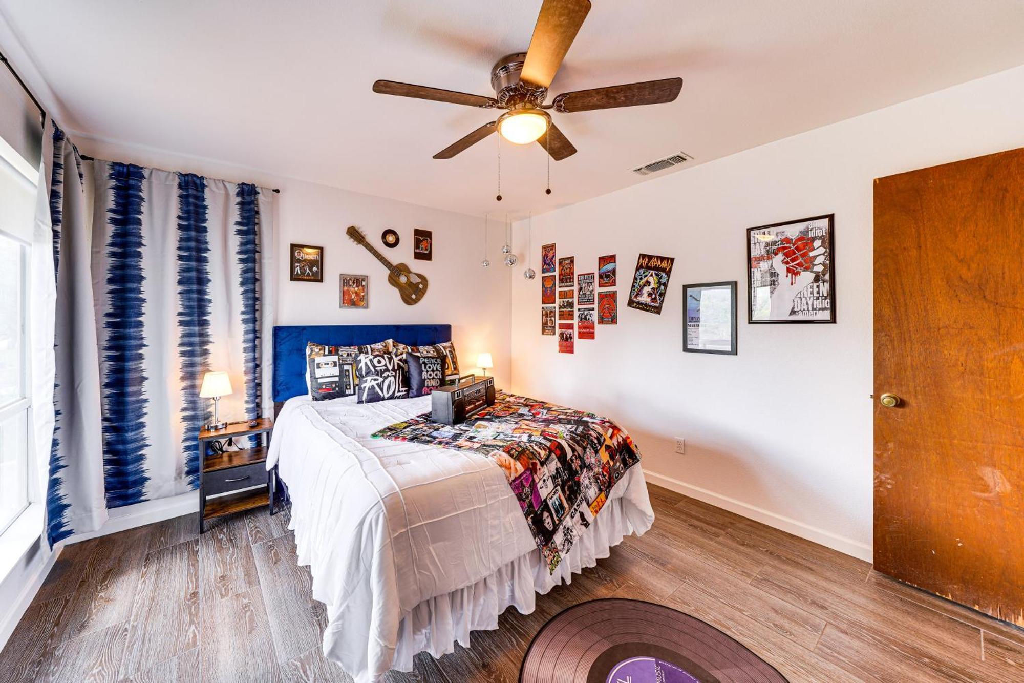 Unique And Stylish With Deck! * San Antonio