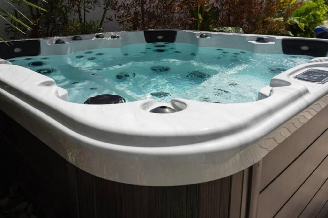 Holiday home Gameroom, Bbq & Hot-tub By Lackland & Seaworld