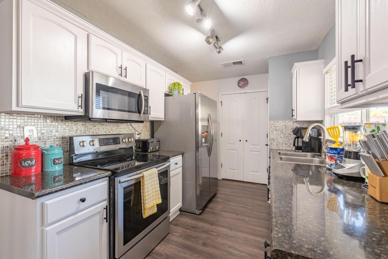 Gameroom, Bbq & Hot-tub By Lackland & Seaworld * San Antonio