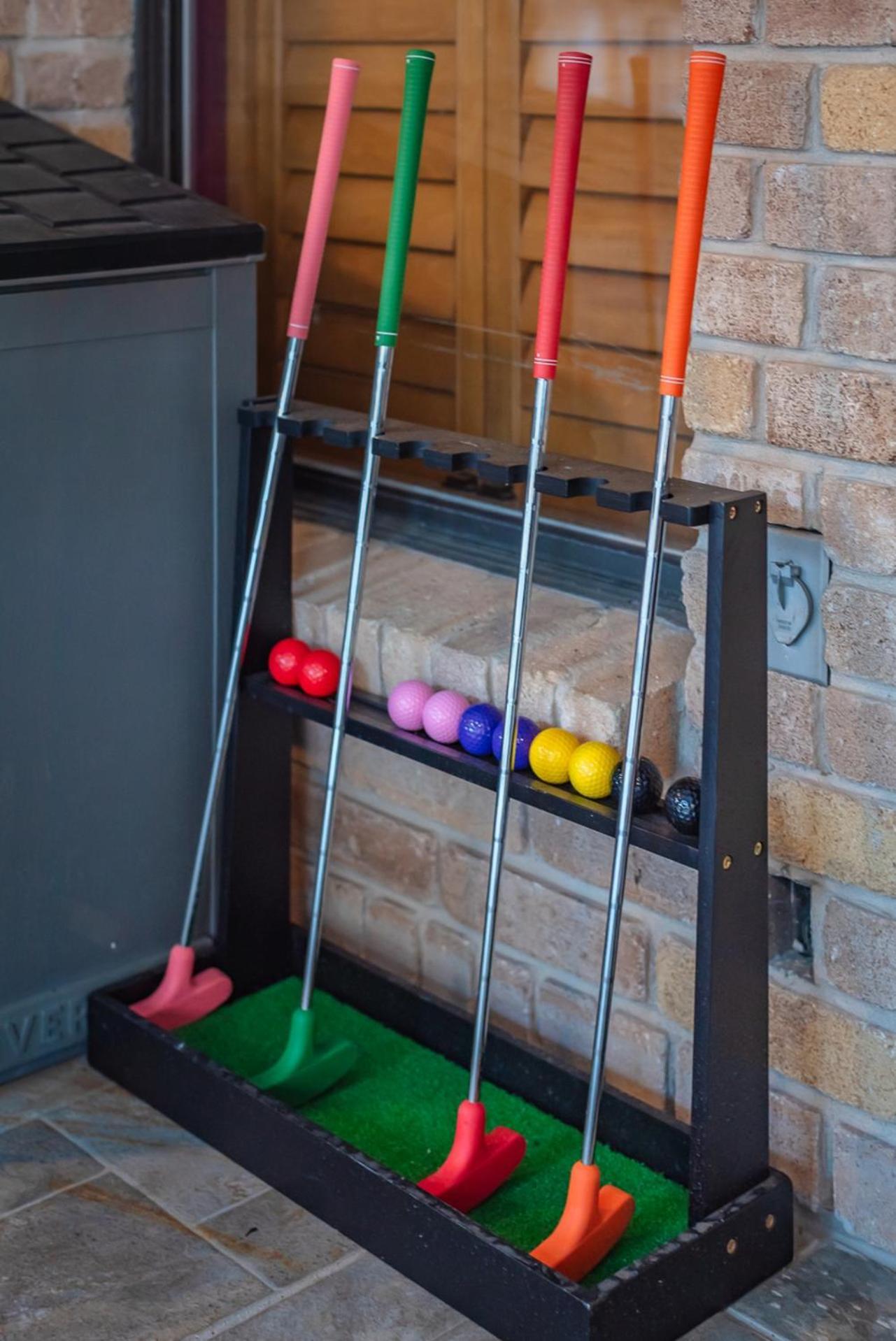 Beautiful Texas Ranch House, Game & Minigolf San Antonio