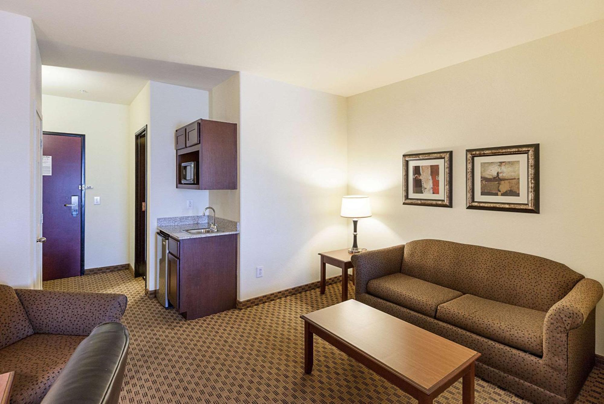 Comfort North - Stone Oak Hotel