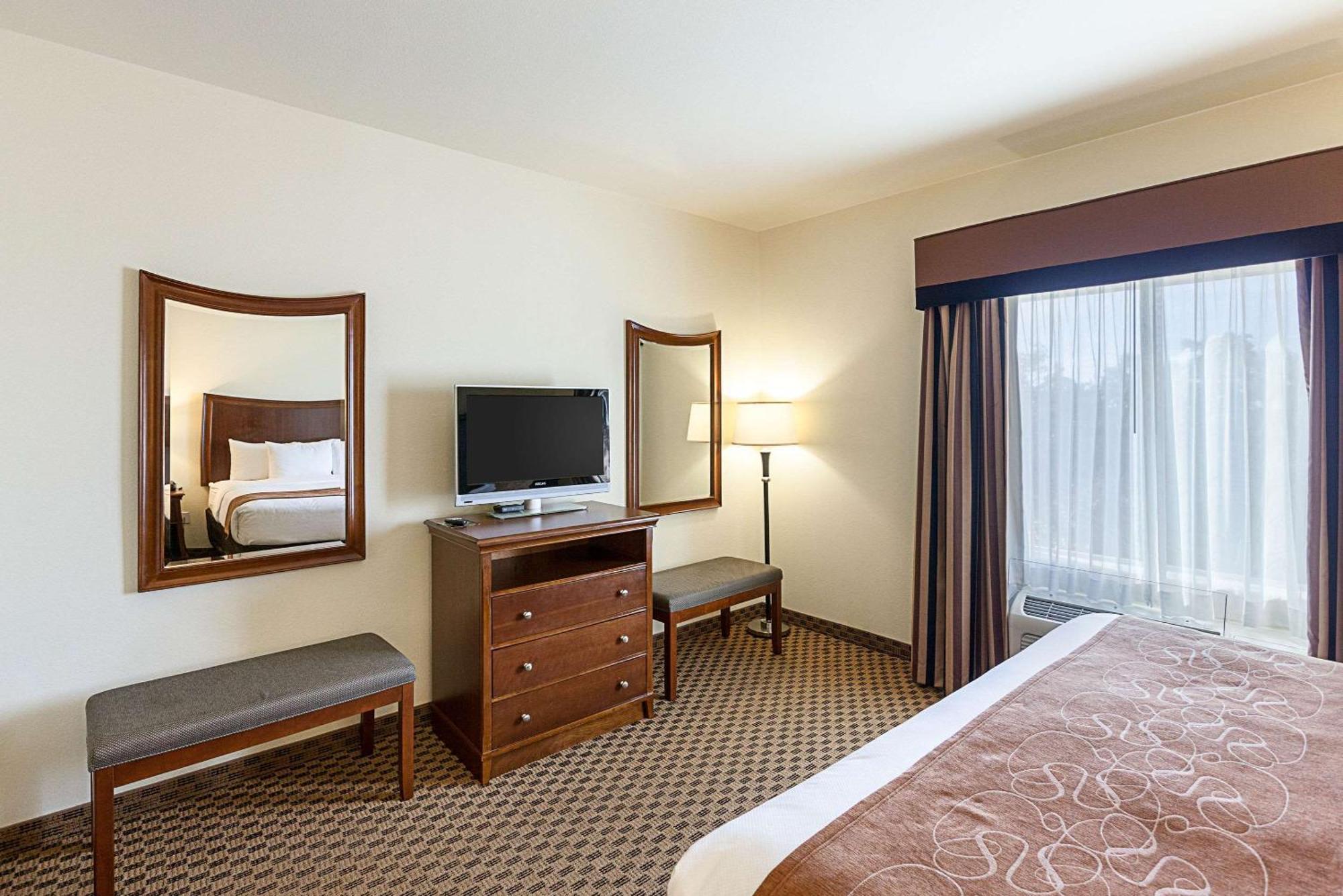 Comfort North - Stone Oak 3*