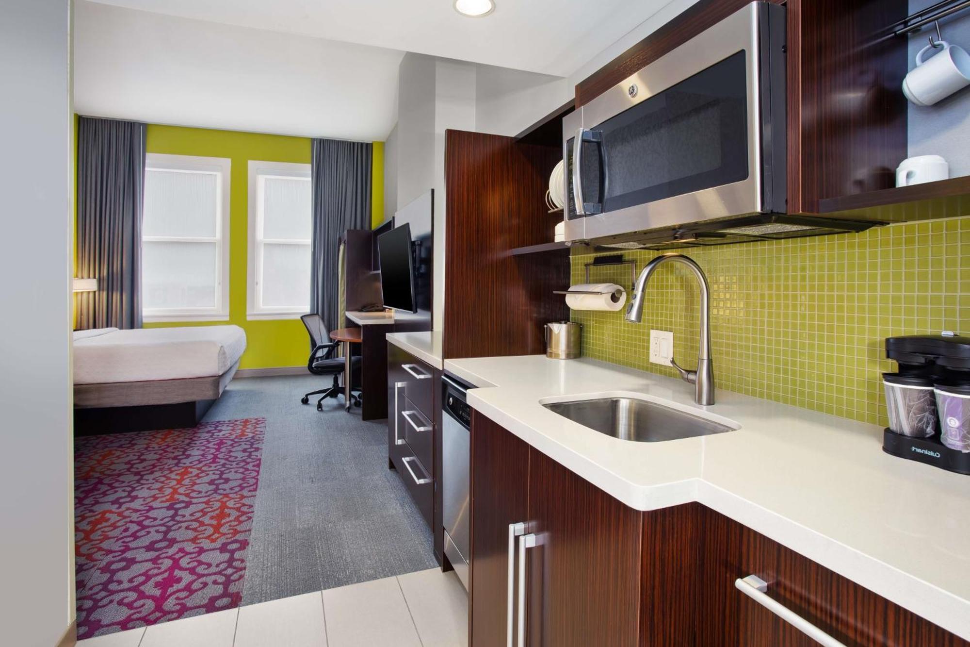 Home2 By Hilton Downtown - Riverwalk, Tx Hotel