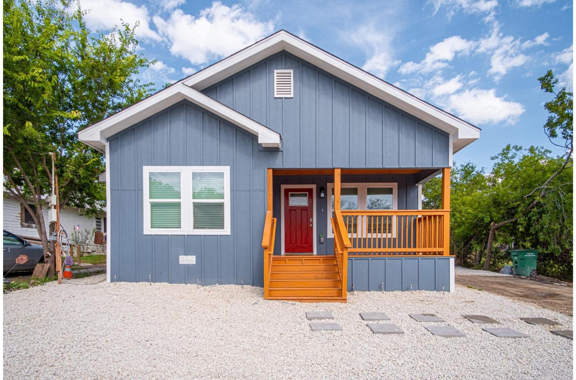 Holiday home Comfortable 4br2.5ba Family Near Riverwalk