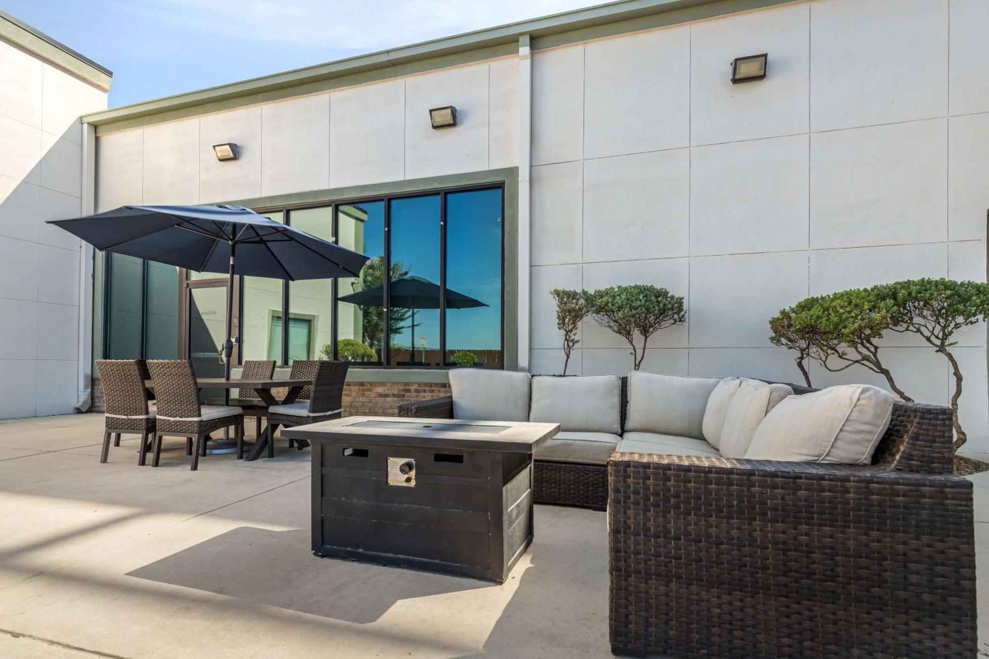 Western Lackland And Suites. San Antonio
