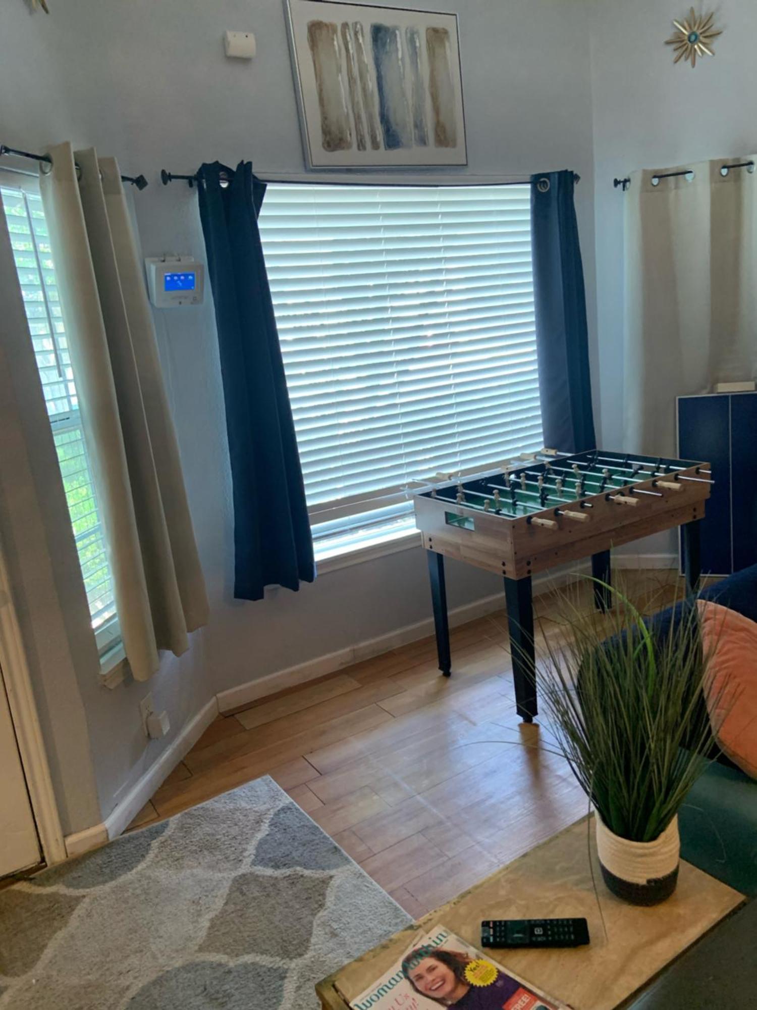 Comfort 4 Bedroom 3 Bath 5 Mins From Sea World