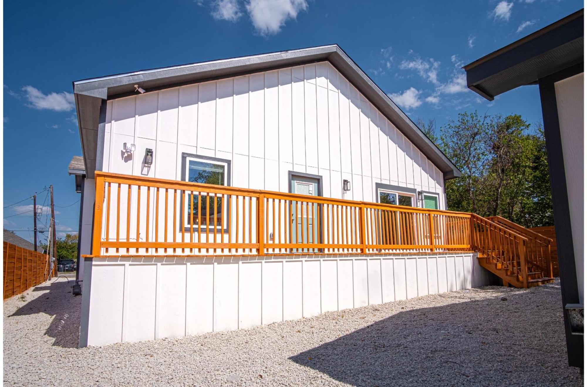 Holiday home Inviting 4br2ba Near Downtown Riverwalk