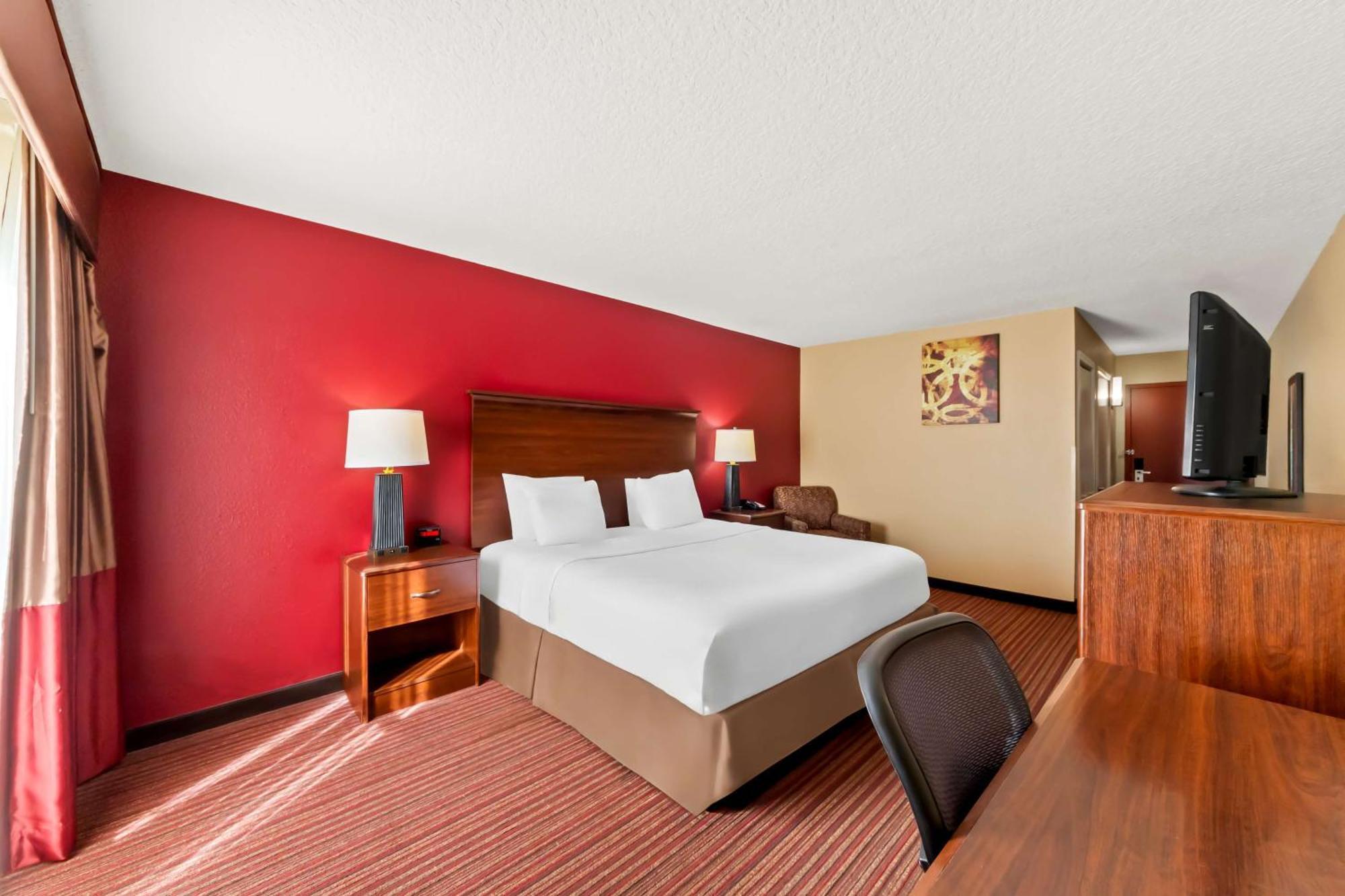 Surestay By Western Fiesta San Antonio