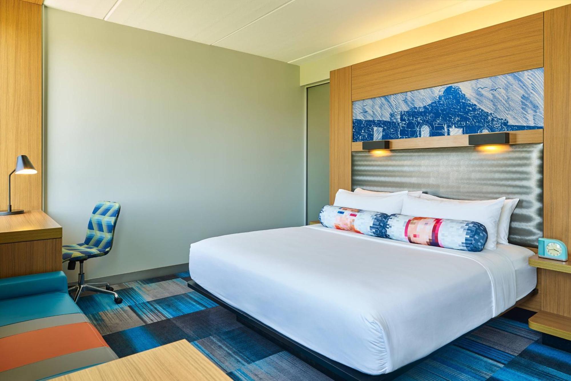 Aloft Airport