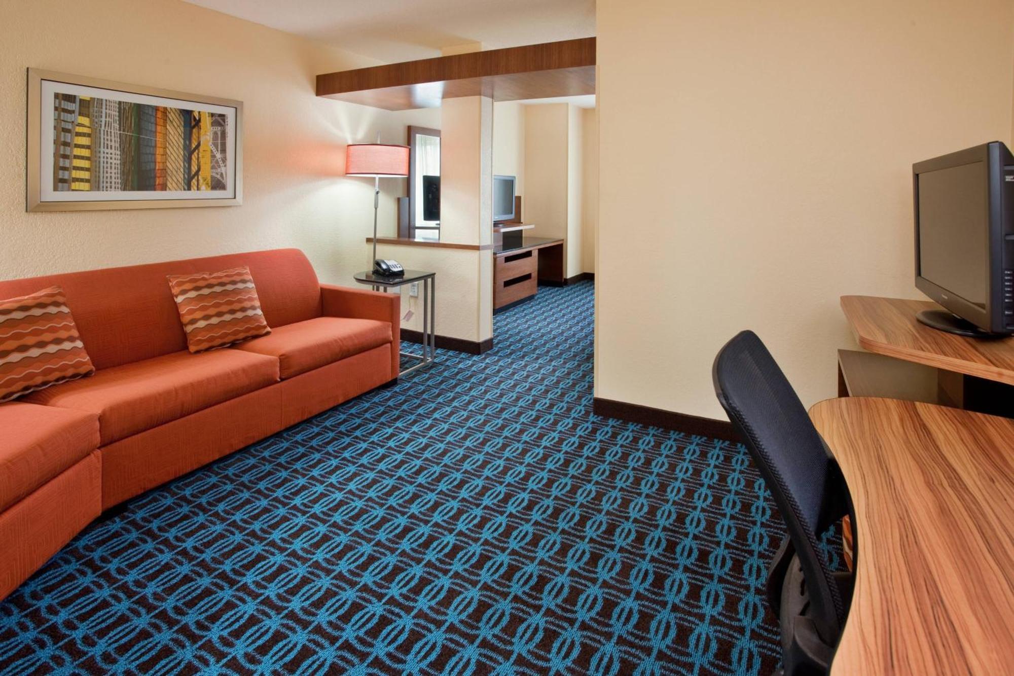Fairfield & By Marriott Downtown/market Square Hotel 3*