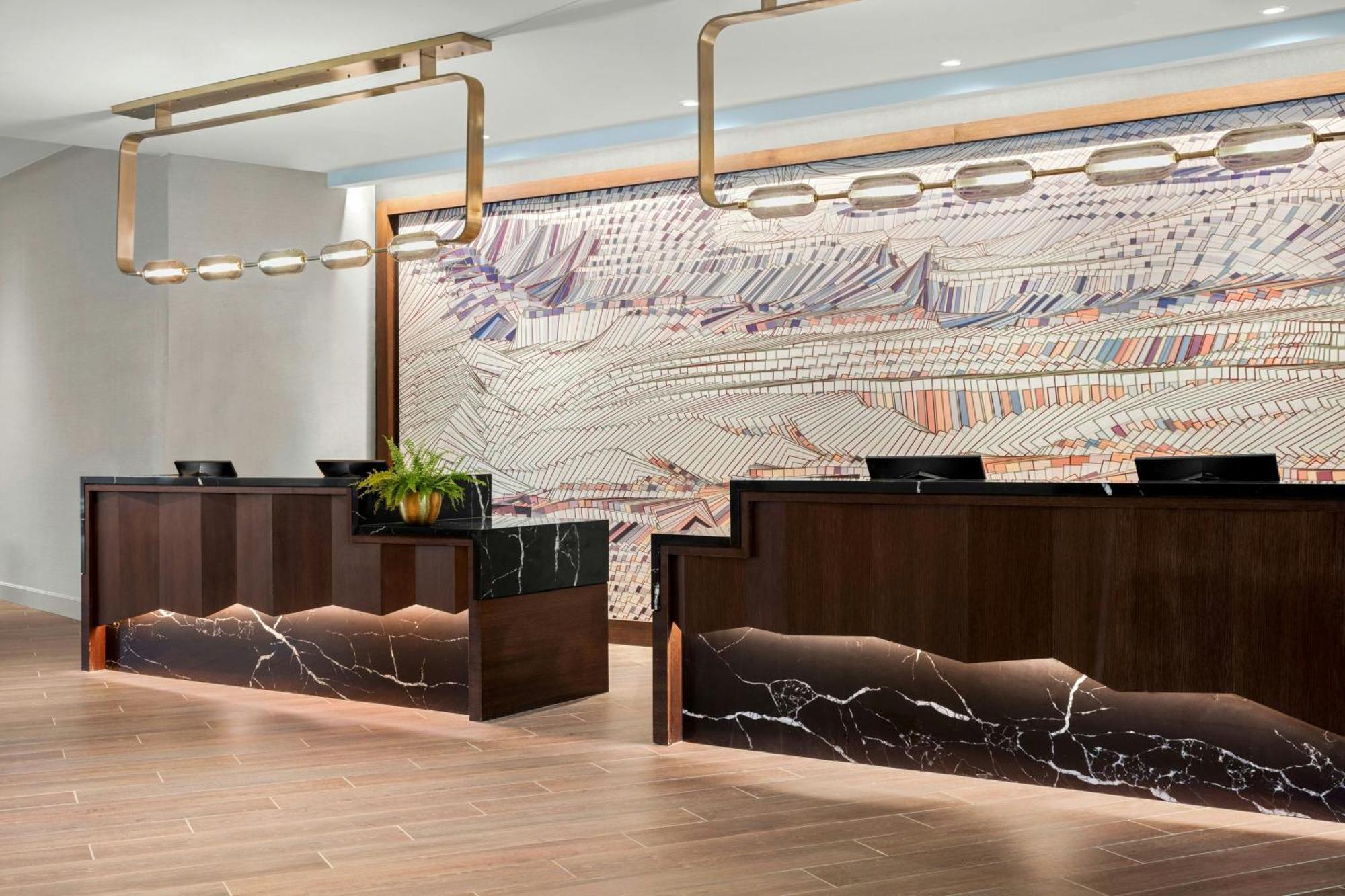 Marriott Airport Hotel